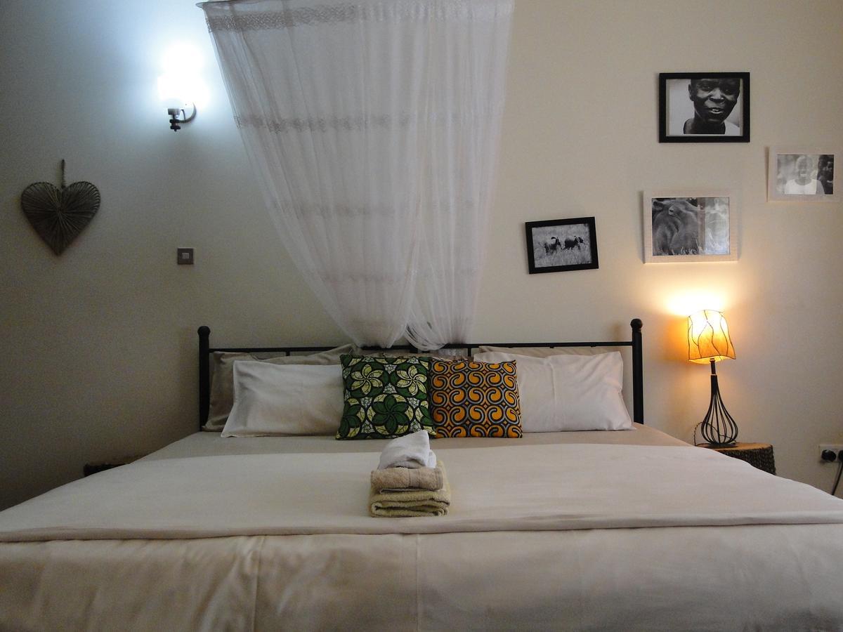 Carpe Diem Guesthouse Entebbe Luaran gambar